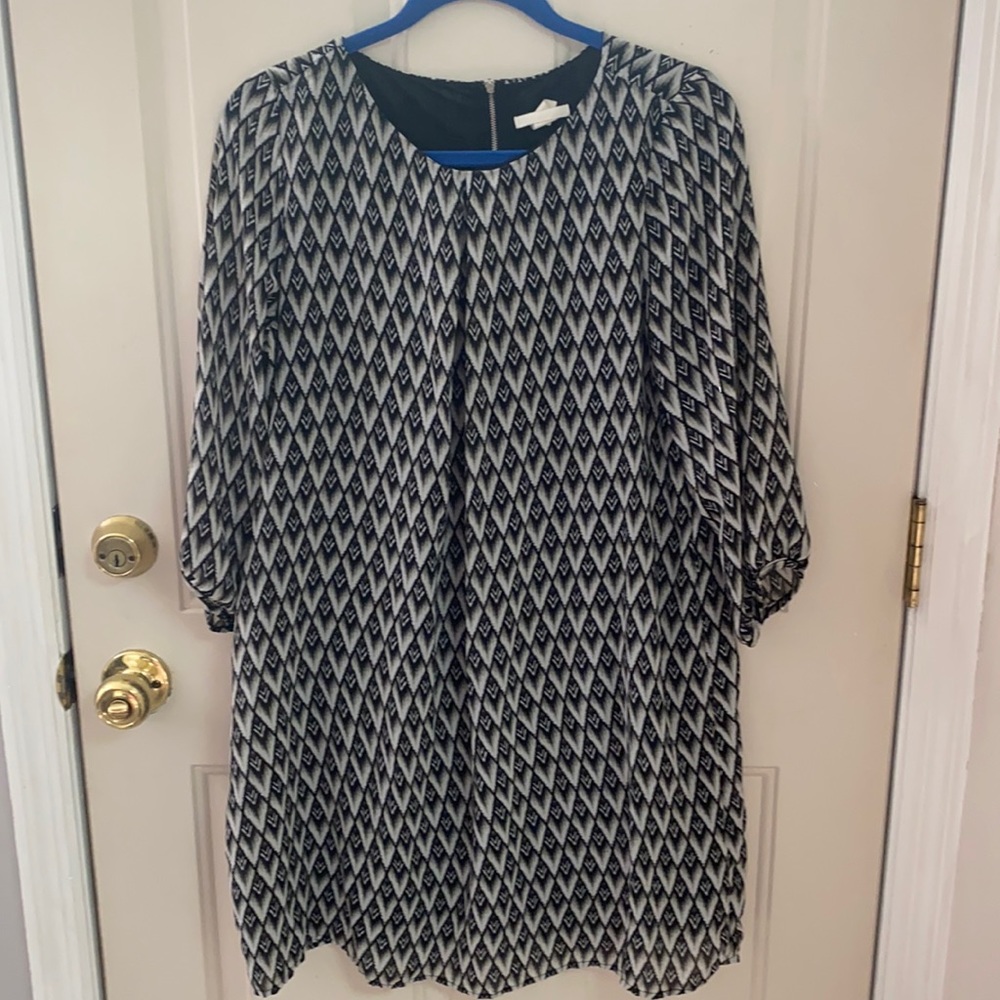 H&M 12 geometric black white grey shift dress, back zipper